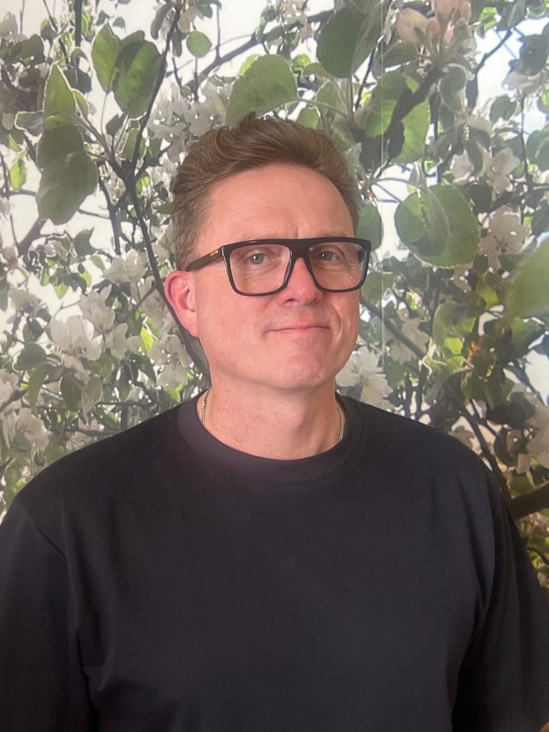Alexander Tetzlaff, Specialist in general medicine (GP) · partner
